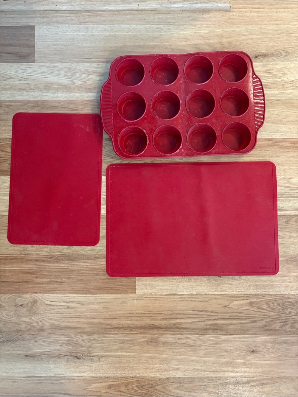 Flexible Red Silicone Baking Set